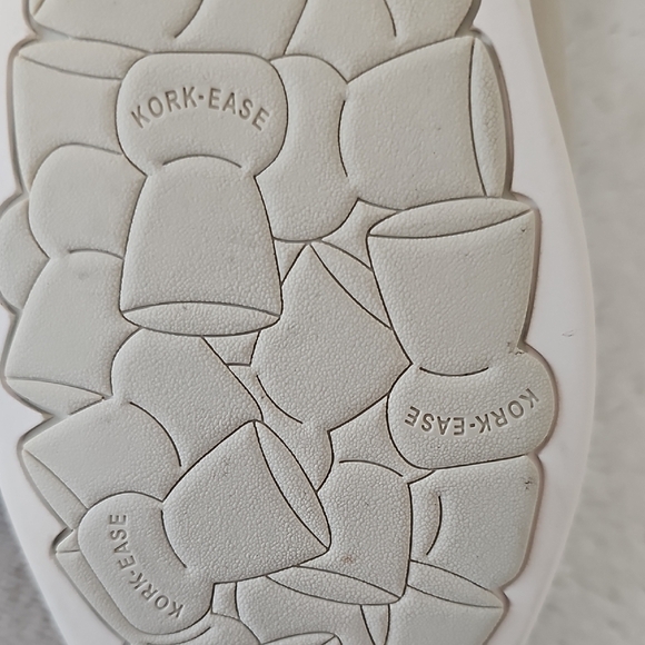 Kork-Ease Women's Leather Tan Slip On Loafers Size 8.5 EUC - Picture 10 of 12